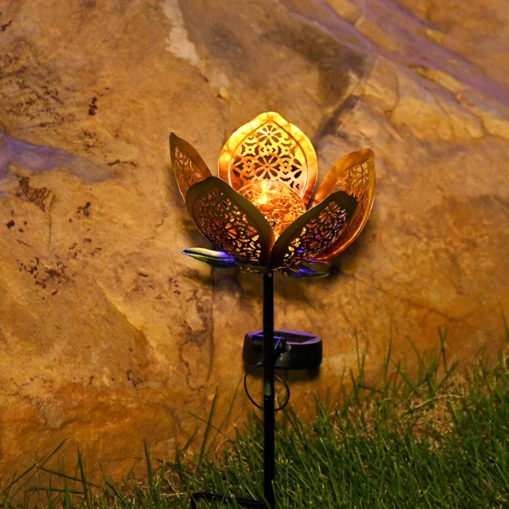 Lotus Shaped Solar Powered Lam - đánh giá và giá Outdoor Lighting Ground Fixtures